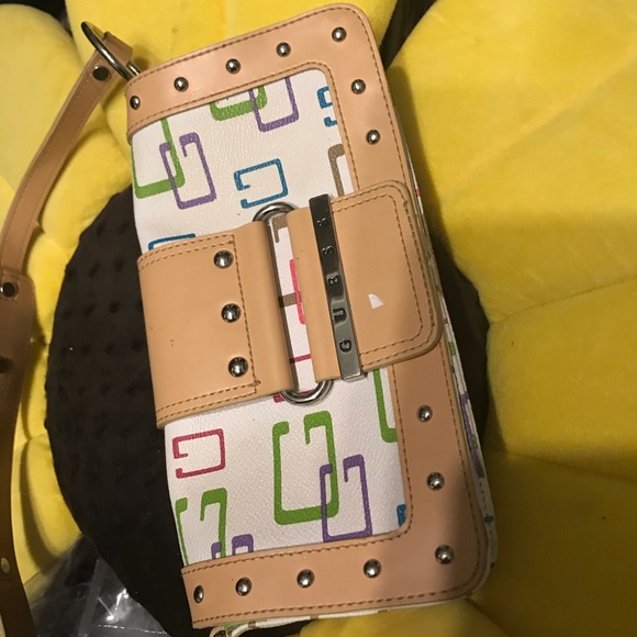Guess Handbags - Guess purse